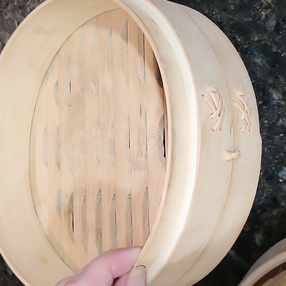 Joyce Chen 2-Tier Bamboo Steamer Baskets, 6-Inch - Picture 6 of 7